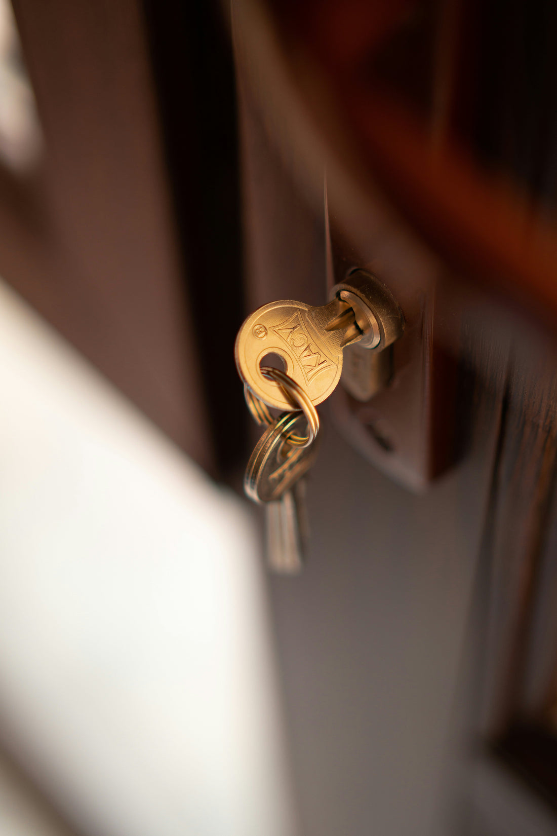 Renting a Home Abroad: The Expensive Mistakes Families Make (and How to Avoid Them)